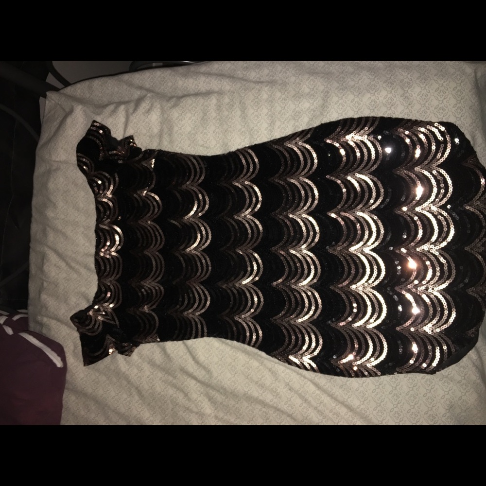 Beautiful body con dress !